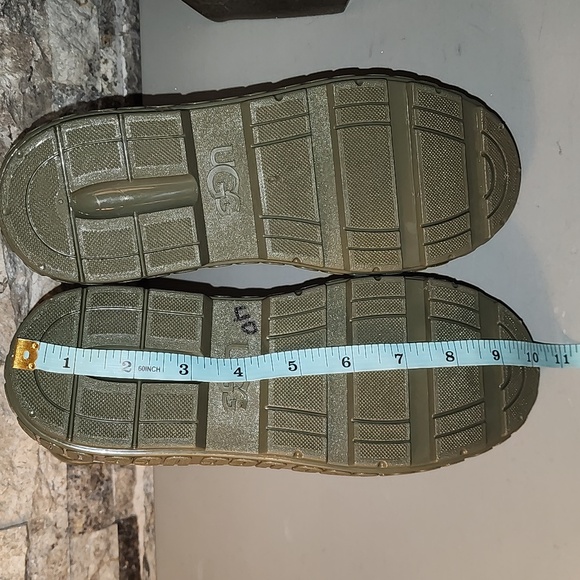 UGG SHOES OLIVE DRIZLITA WATERPROOF RUBBER WOOL RAIN BOOTS, WOMEN US 8 - Picture 10 of 11